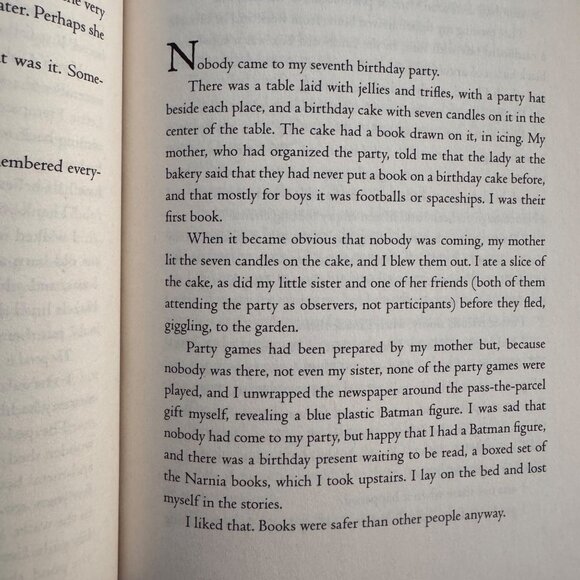 The Ocean At The End Of The Lane Hardcover Book Neil Gaiman Signed First Edition - Picture 11 of 16